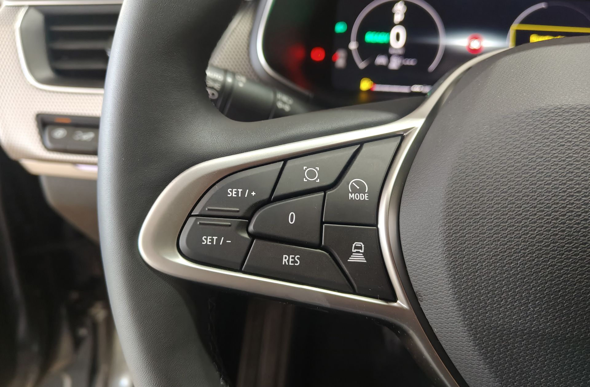 Renault Arkana Techno E-Tech full hybrid - foto 25