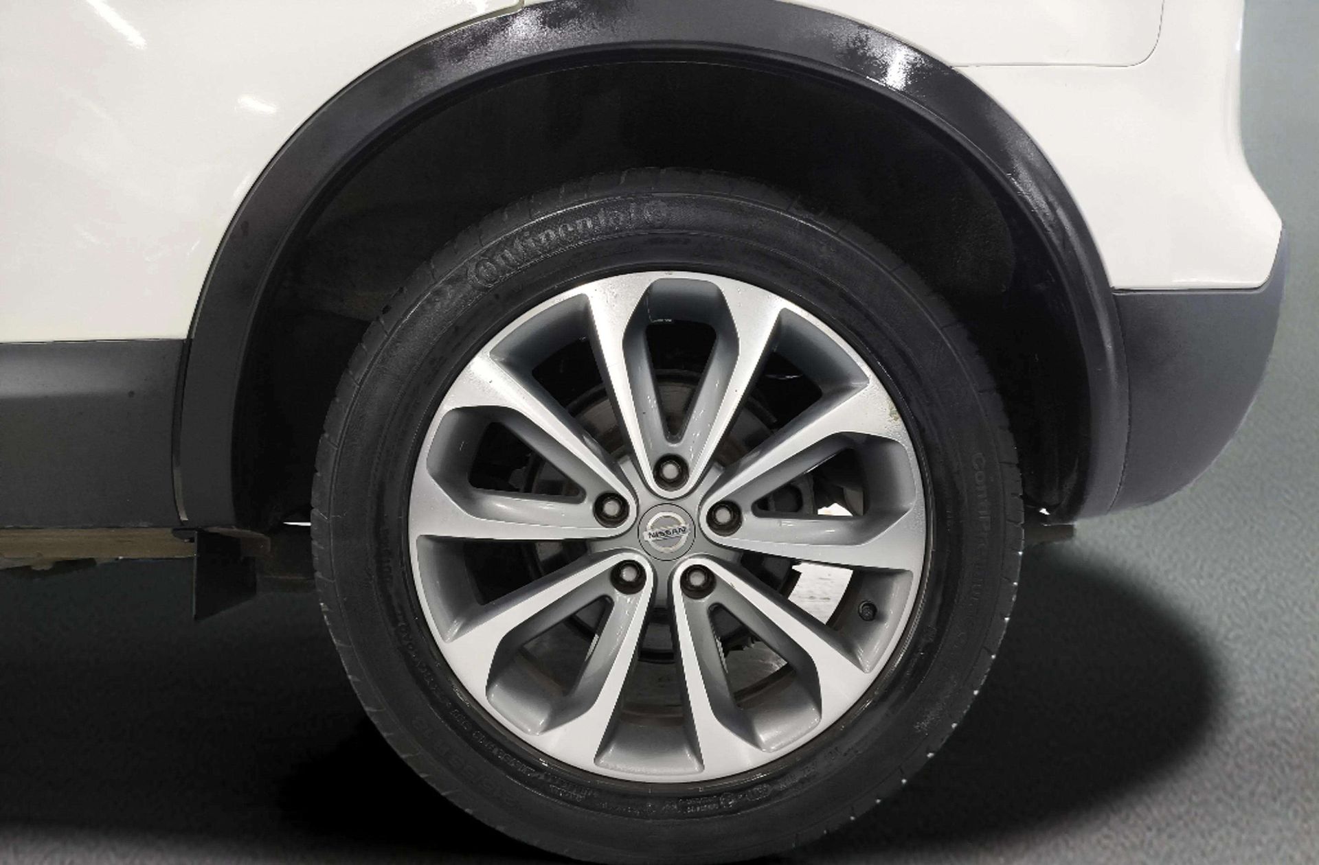 Nissan Qashqai 1.6 Tekna Premium 4x2 - foto 38