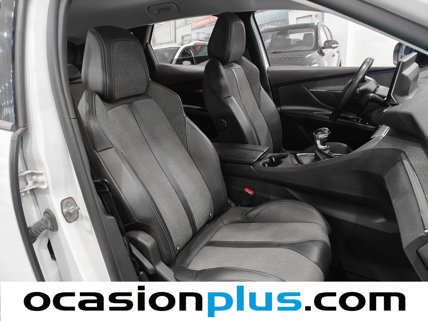 Foto Peugeot 3008 Peugeot 3008 PureTech 130 S&S Allure Pack (130 CV)