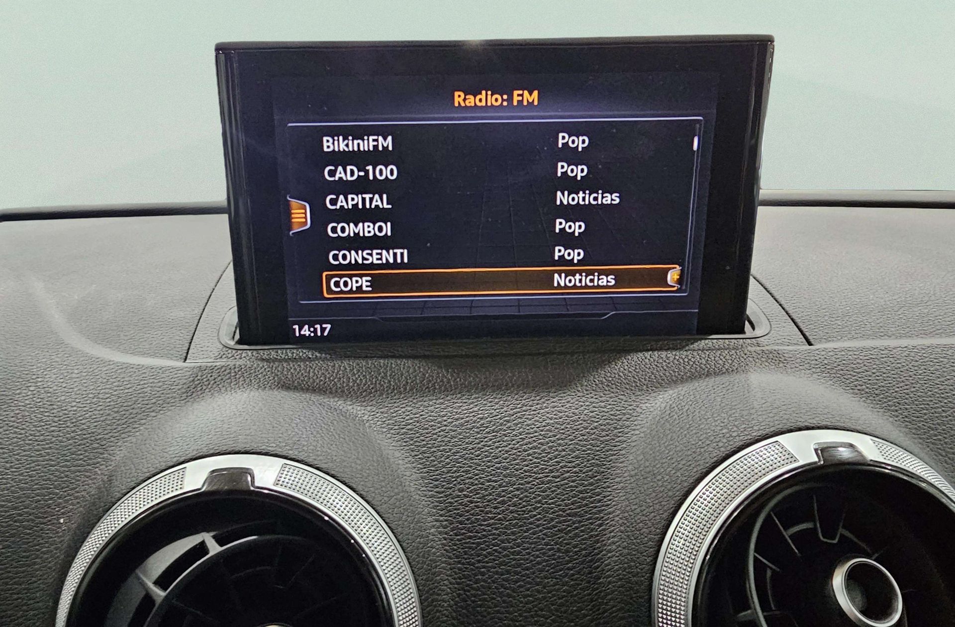 Audi A3 1.6 TDI sport edition - foto 32