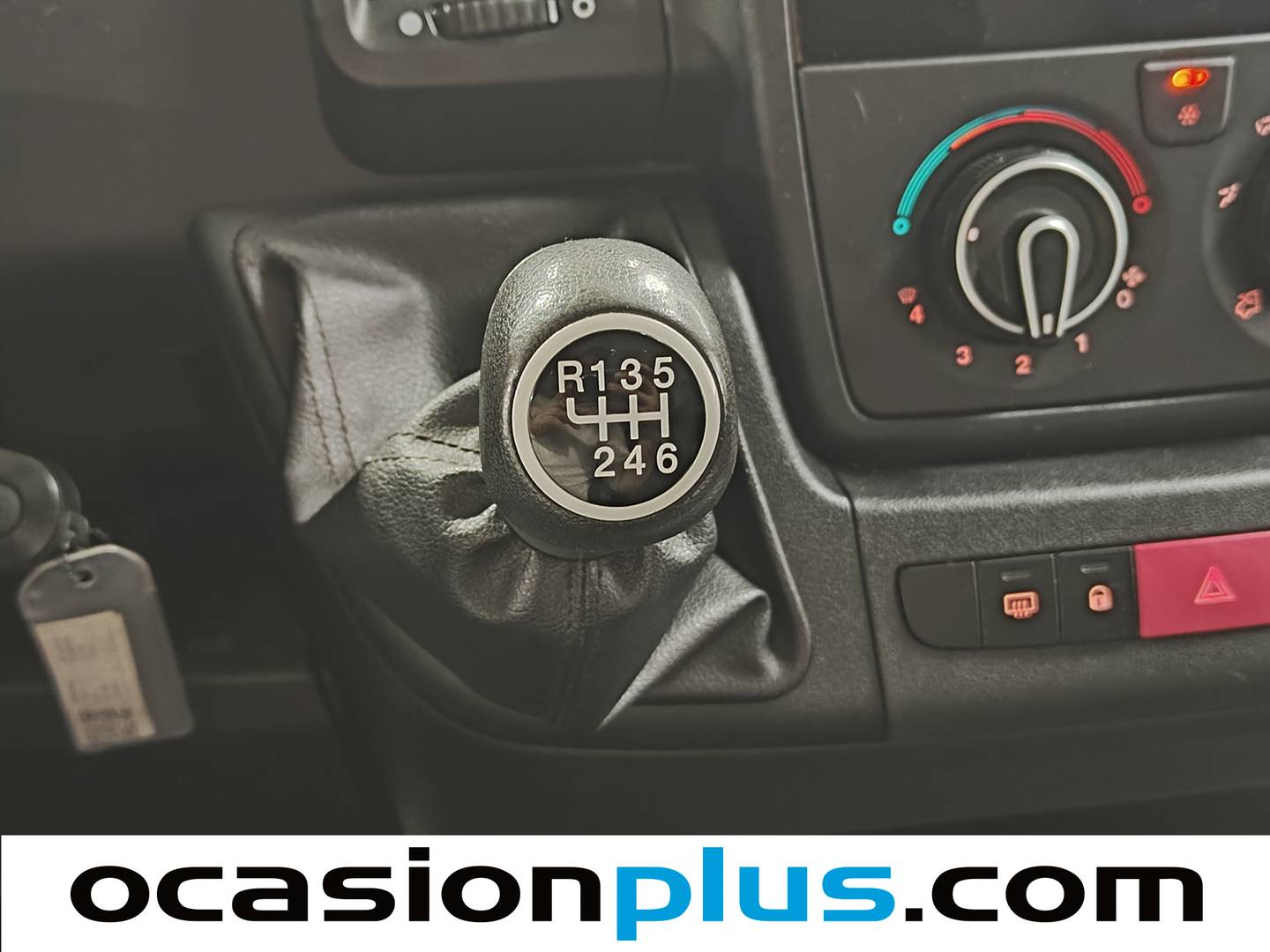 Foto Citroën Jumper Citroen Jumper Furgon BlueHDi 140 35 L3H3 (140 CV)