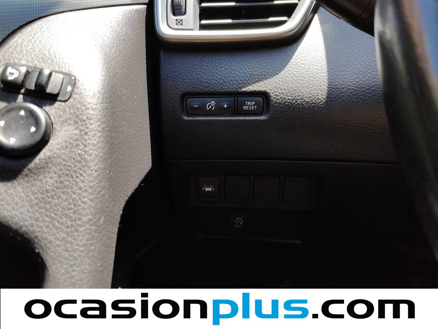 Nissan QASHQAI Nissan Qashqai DIG-T 115 N-Connecta (115 CV) de ocasión