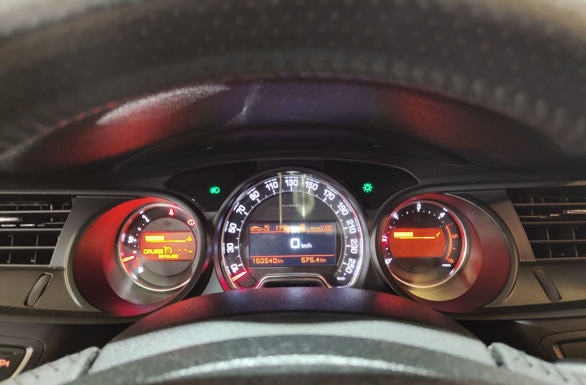 Citroën C5 Tourer 2.0 HDi Millenium - foto 19