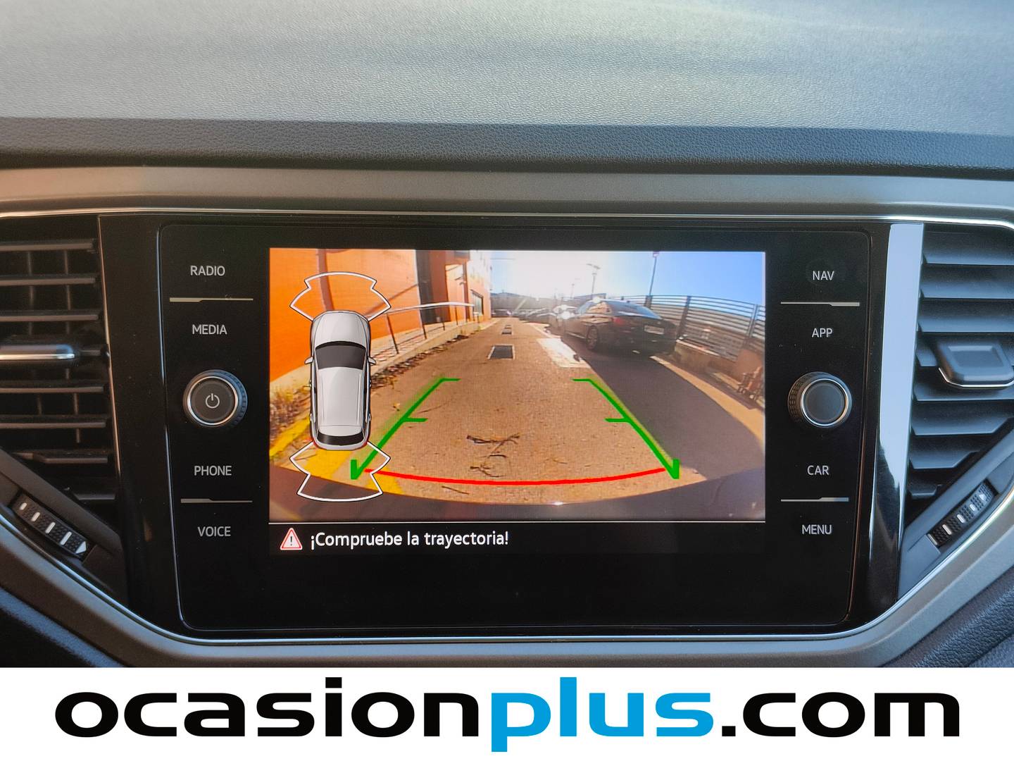 Foto Volkswagen T-Roc Volkswagen T-Roc Advance R-Line 1.0 TSI (110 CV)