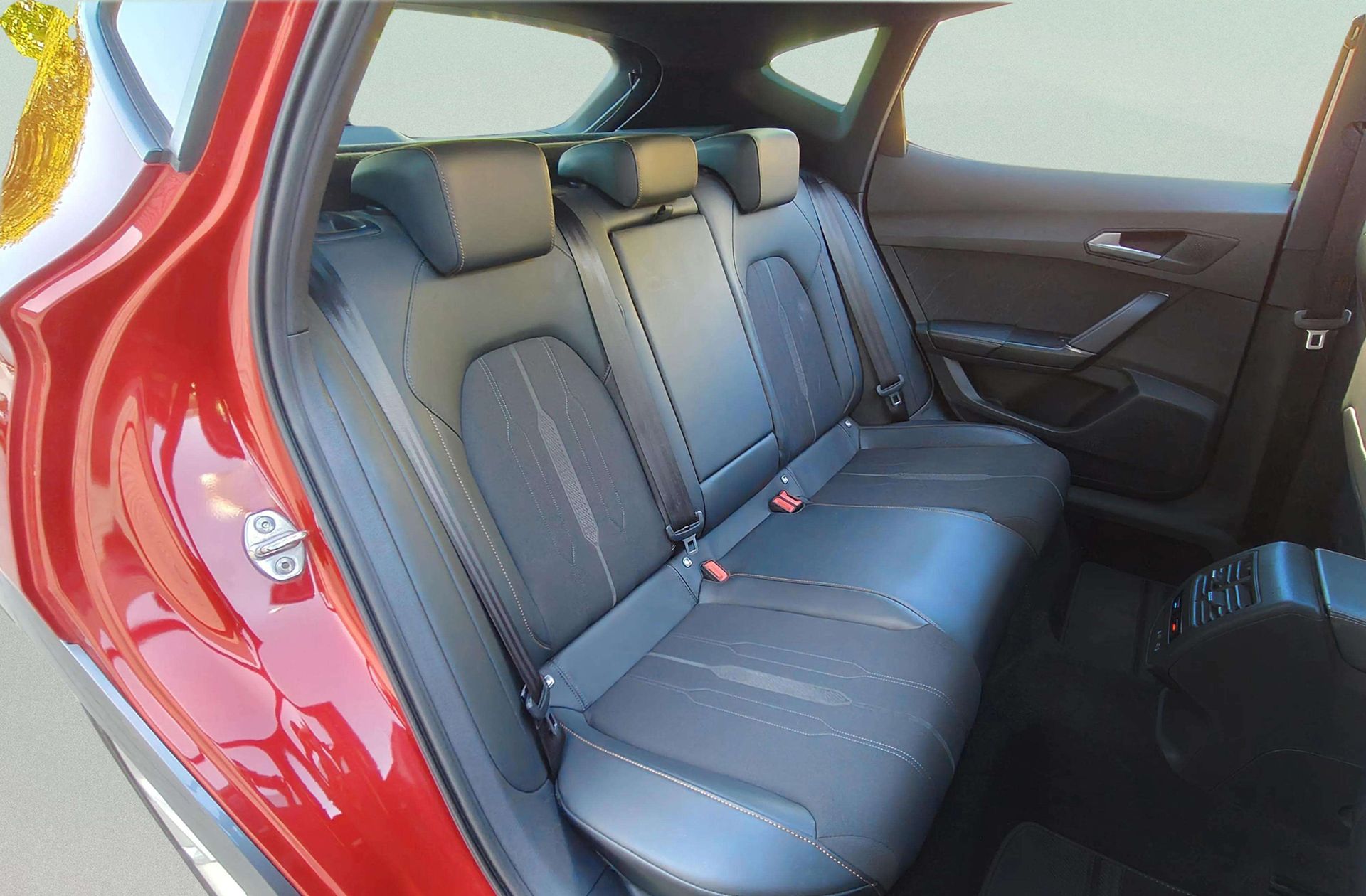 Cupra Formentor 1.5 TSI - foto 20