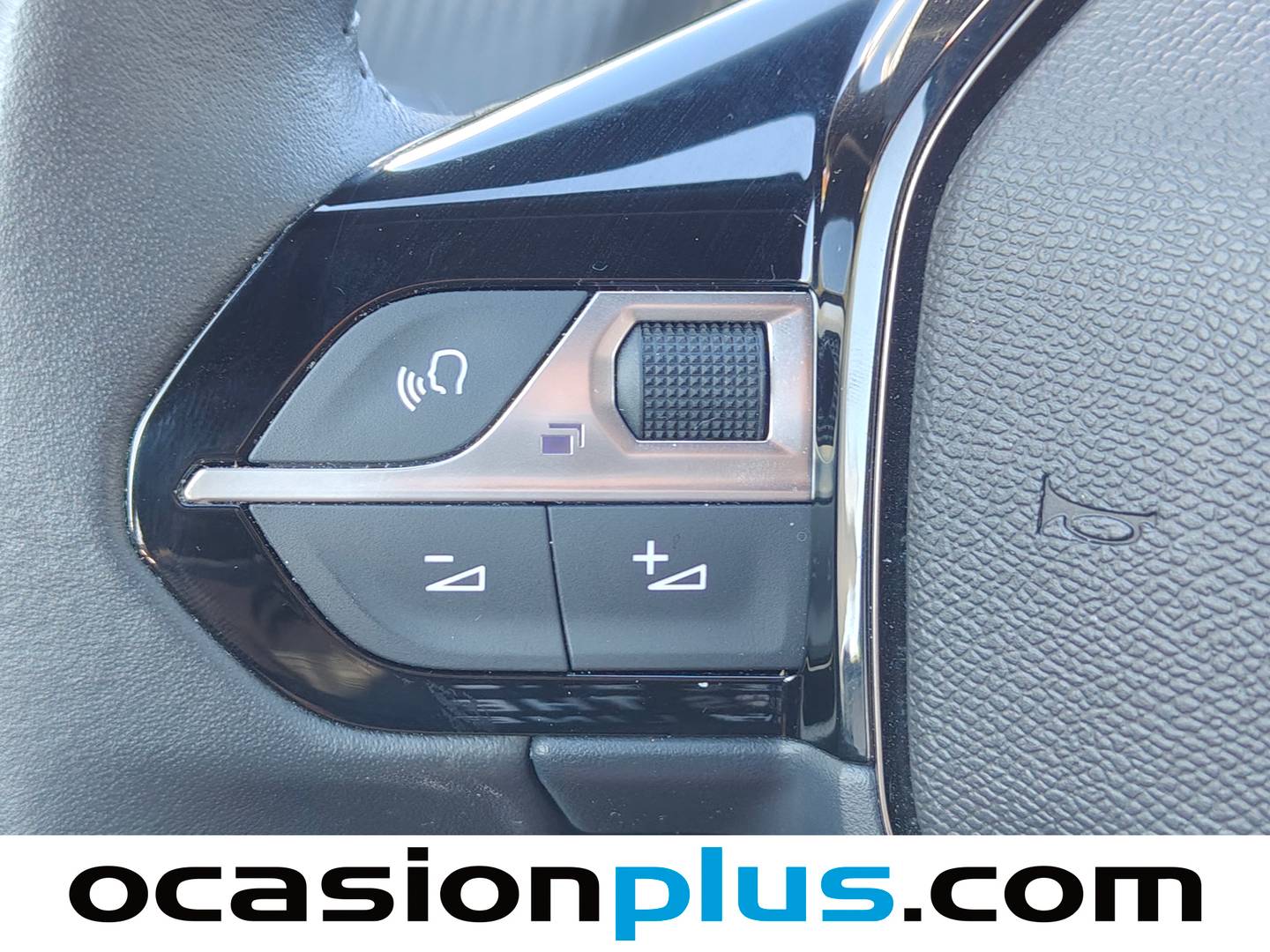 Peugeot 2008 Peugeot 2008 Allure Hybrid eDCS6 (145 CV) de ocasión