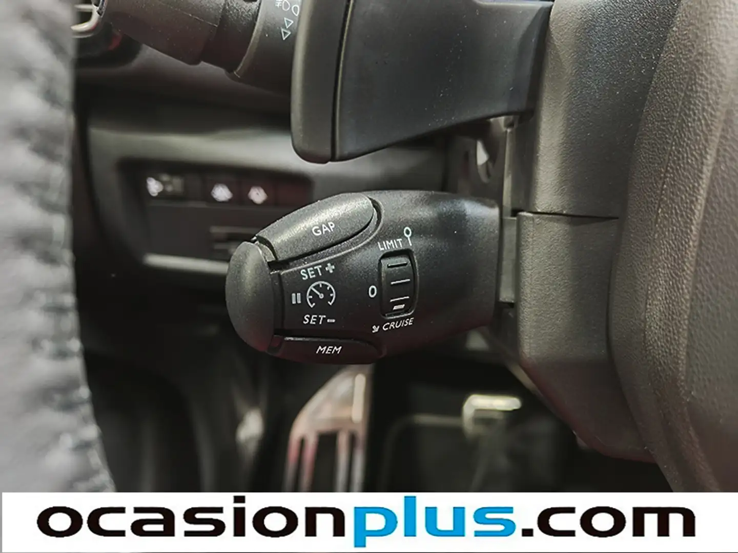 Foto Citroën C5 Aircross Citroen C5 Aircross PureTech 130 S&S Shine Pack EAT8 (131 CV)