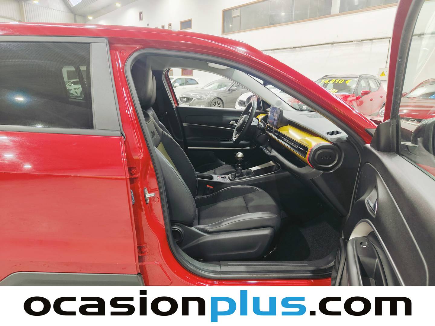 Foto Jeep Avenger Jeep Avenger 1.2 G Summit (100 CV)