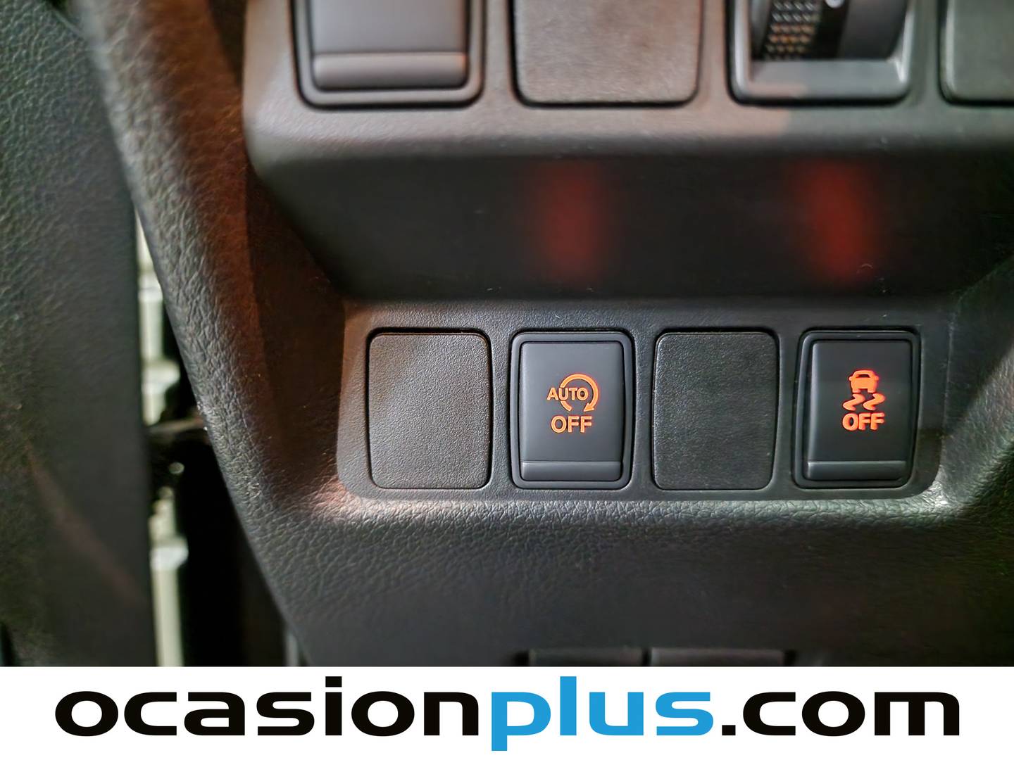 Accesorios del Nissan QASHQAI Nissan Qashqai dCi 110 N-Connecta 4x2 (110 CV)