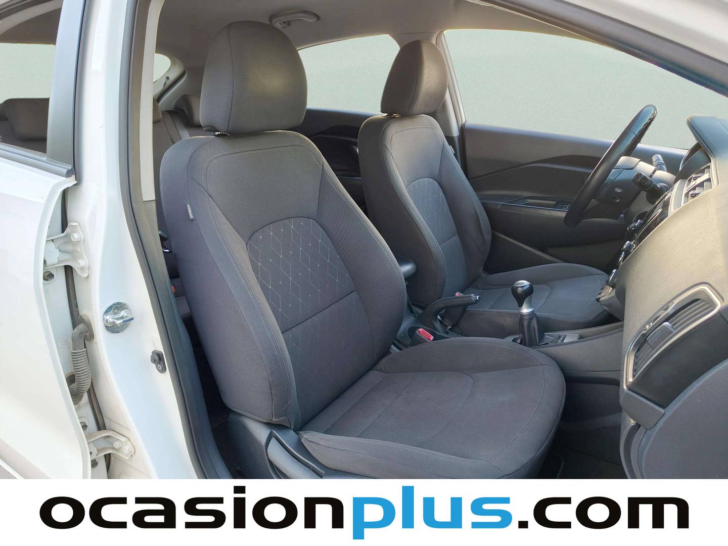 KIA Rio Kia Rio 1.2 CVVT x-Tech Eco-Dynamics (84 CV) al mejor precio