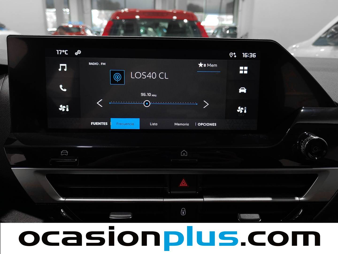 Foto Citroën C4 X Citroen C4 X PureTech 100 S&S 6v You (102 CV)