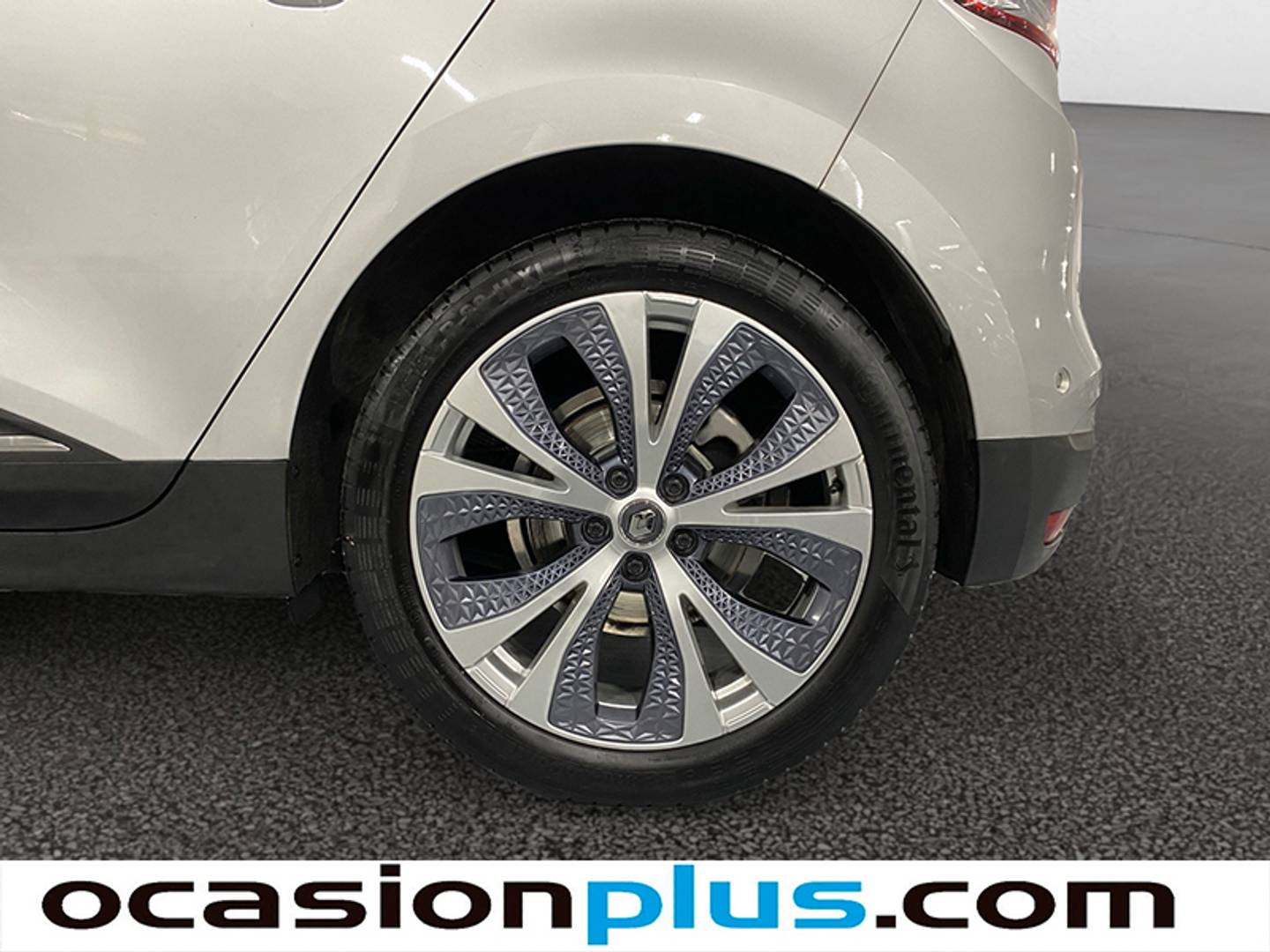 Foto Renault Scénic Renault Scenic Zen TCe (160 CV) GPF EDC