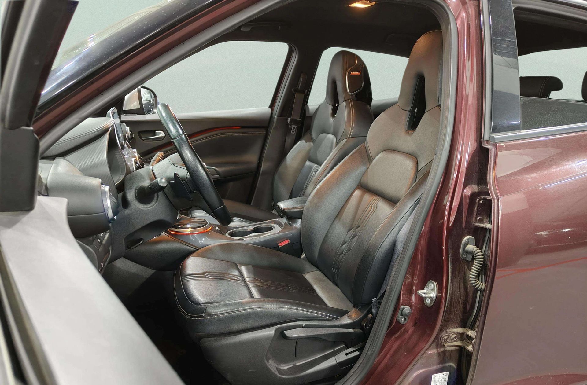 Nissan Juke DIG-T DCT Tekna - foto 11