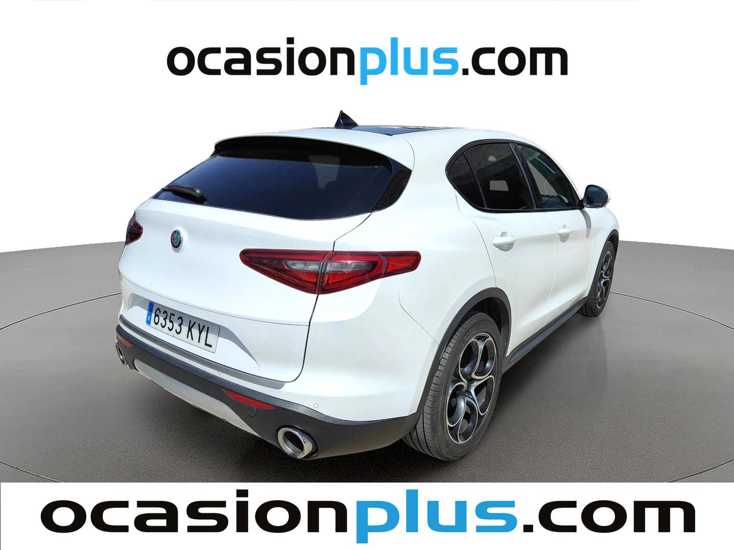 Foto trasera Alfa Romeo Stelvio Alfa Romeo Stelvio 2.2 Diesel Executive RWD (190 CV) derecha
