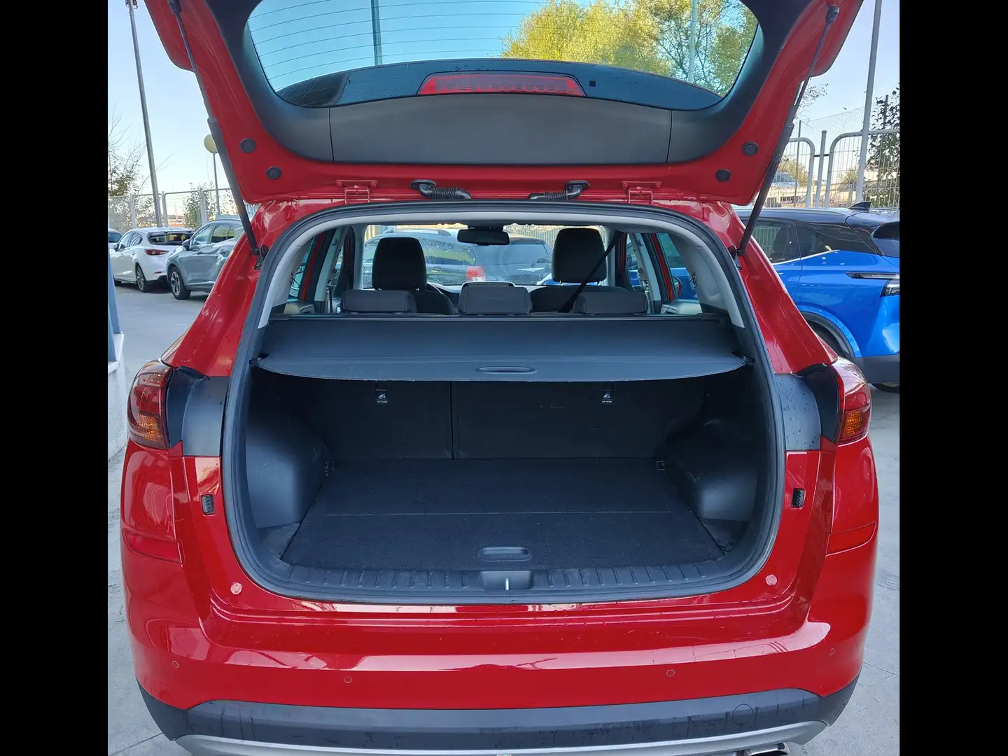 Foto Hyundai Tucson Hyundai Tucson 1.6 CRDI 48V Tecno 4X2  (116 CV)