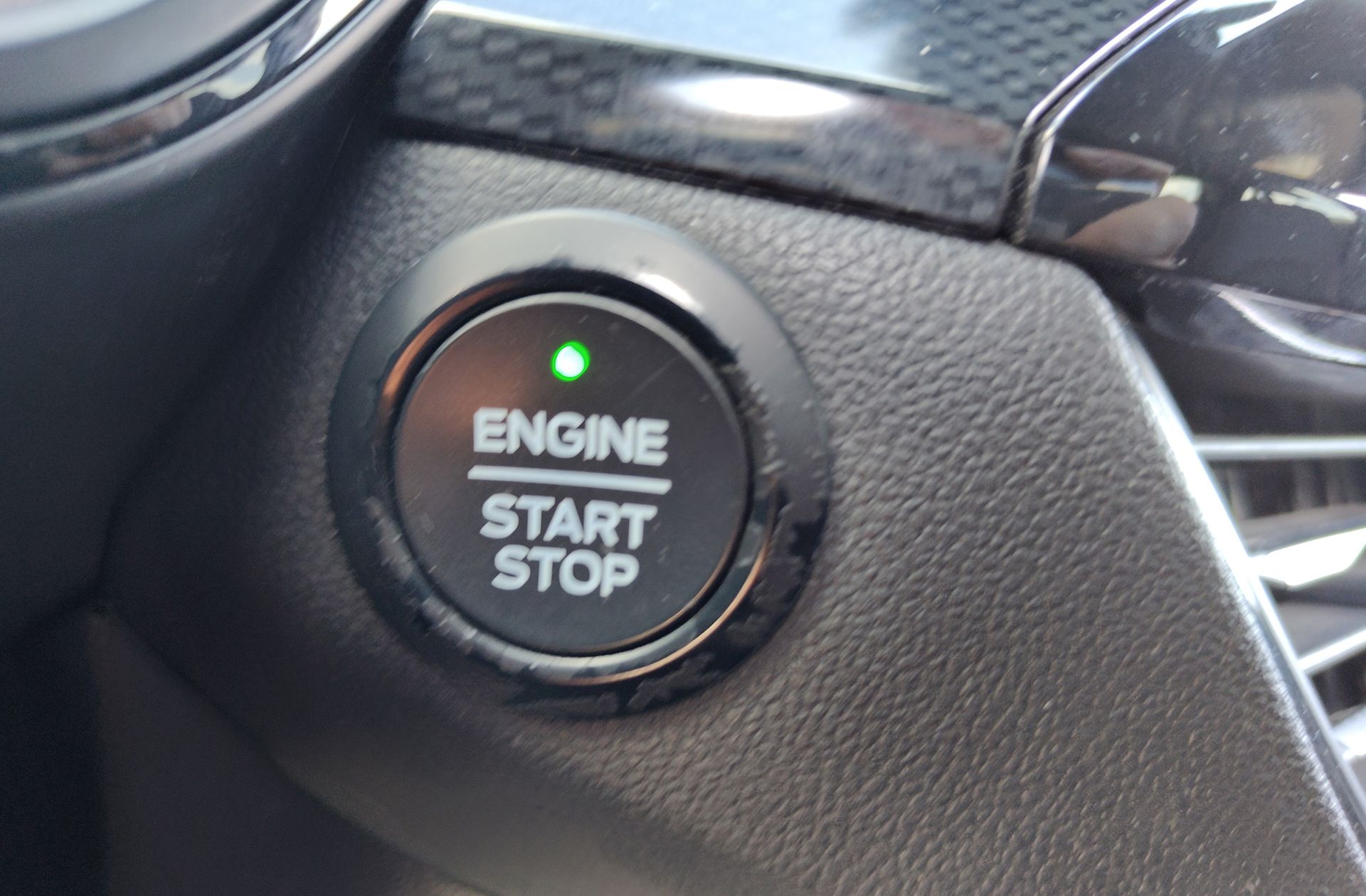 Ford Kuga 1.5 EcoBoost ST-Line 4x2 - foto 30
