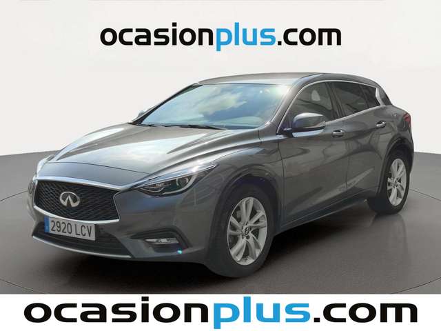 Infiniti Q30 1.6T Premium (122 CV) de segunda mano