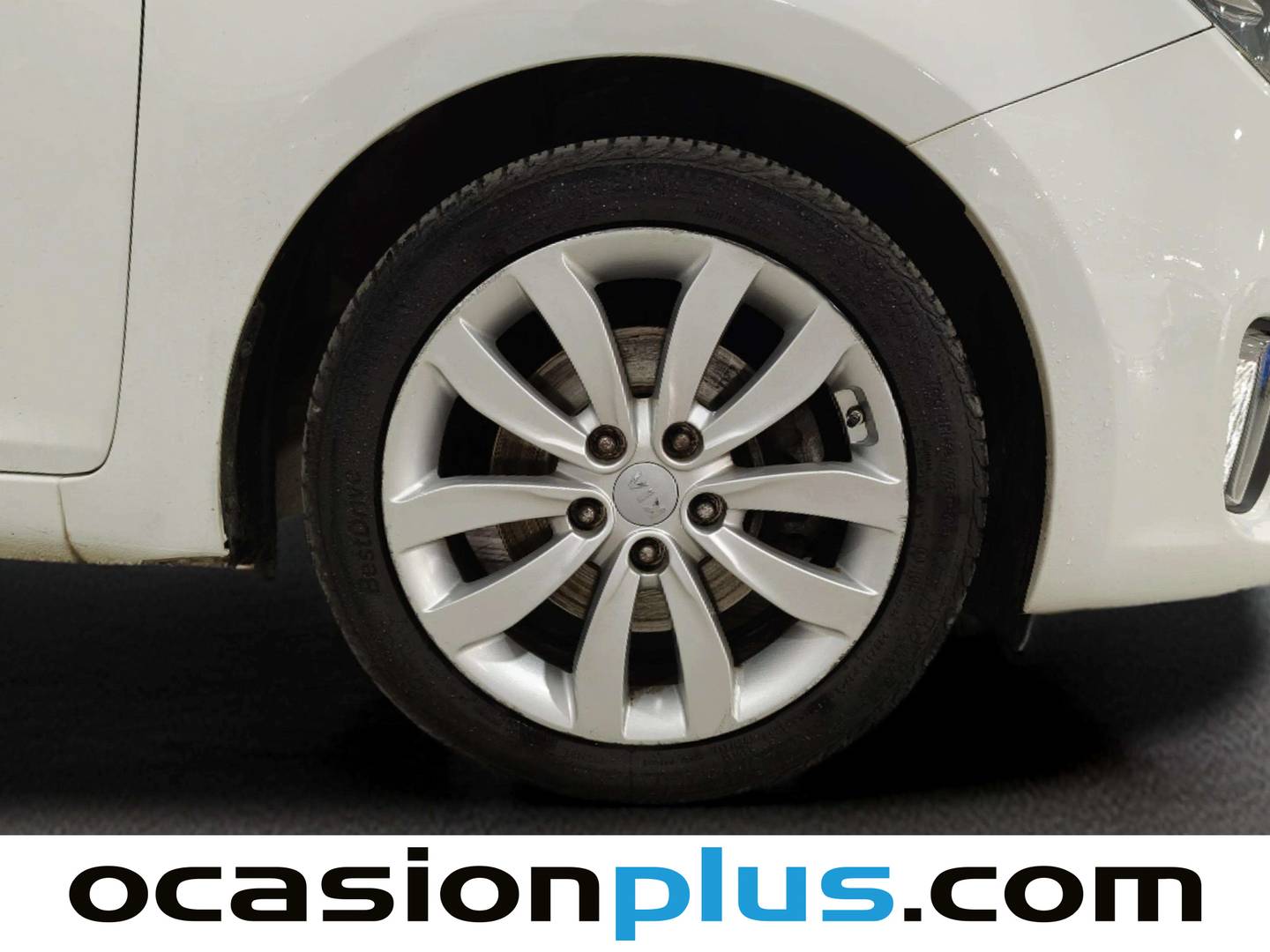 KIA Carens KIA Carens 1.7 CRDi VGT Drive Eco-Dynamics (115 CV) de segunda mano