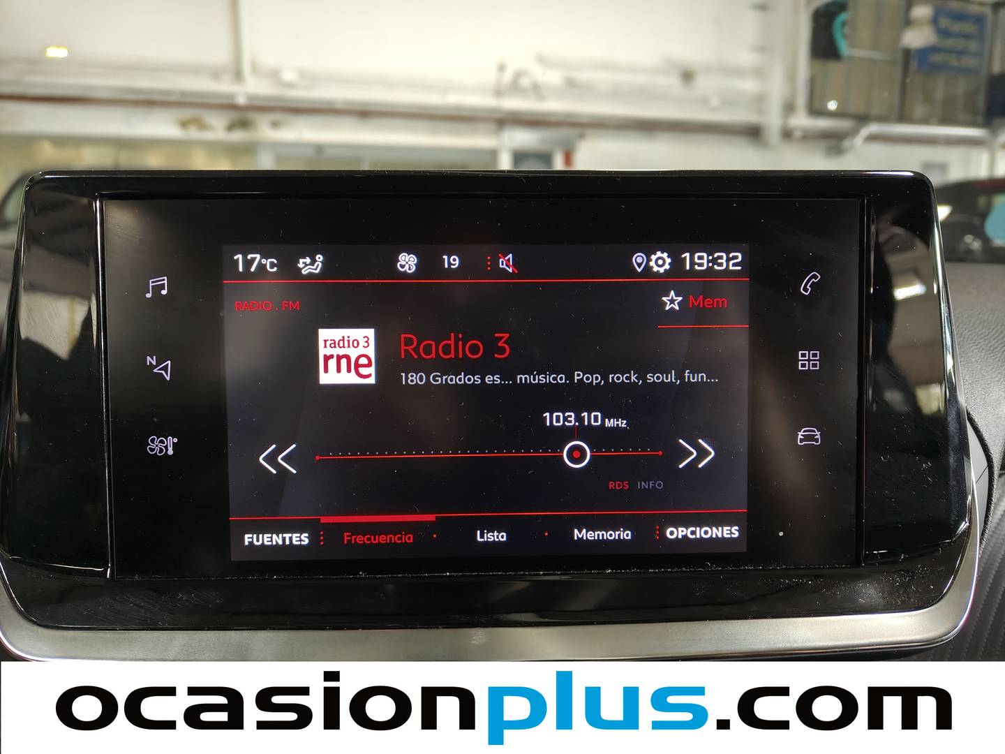 Peugeot 208 Peugeot 208 PureTech 100 Allure (100 CV) gasolina