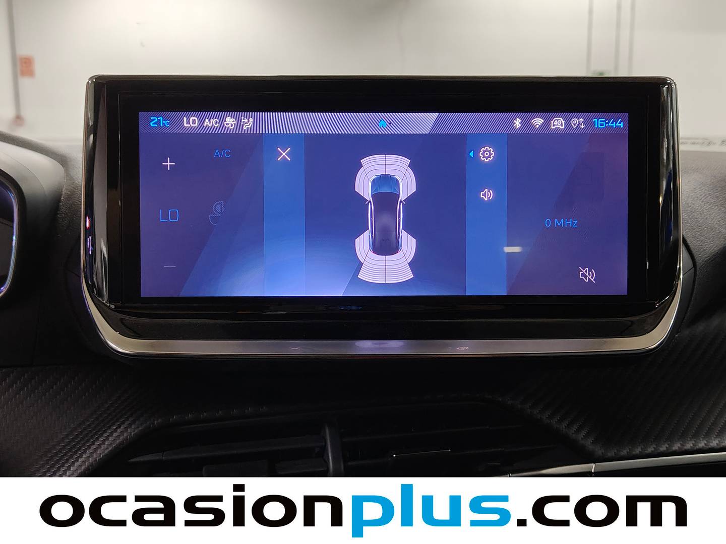 Equipamiento del Peugeot 2008 Peugeot 2008 Allure Hybrid eDCS6 (145 CV)