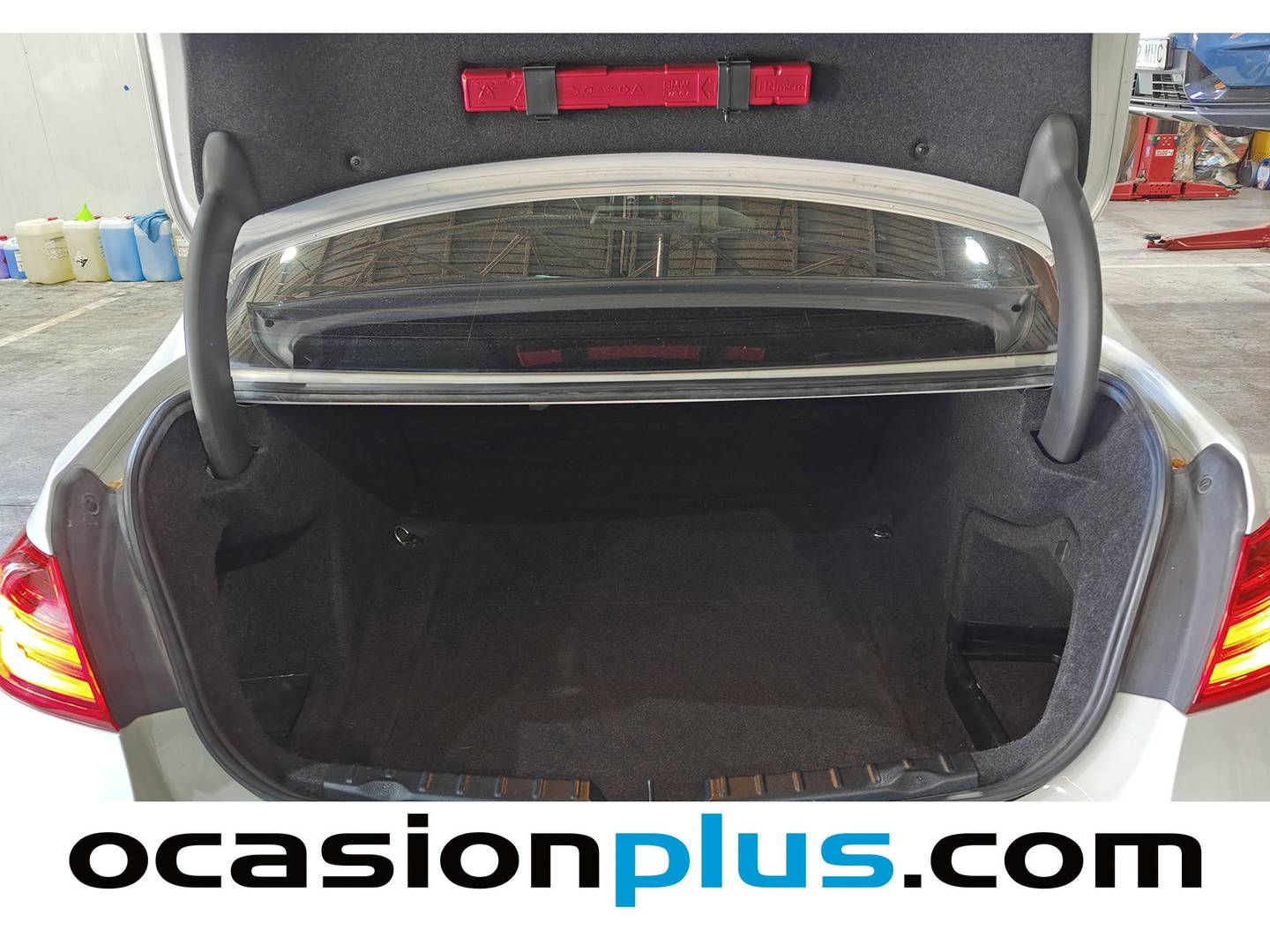 Foto BMW Serie 3 BMW Serie 3 318d (143 CV) siete plazas