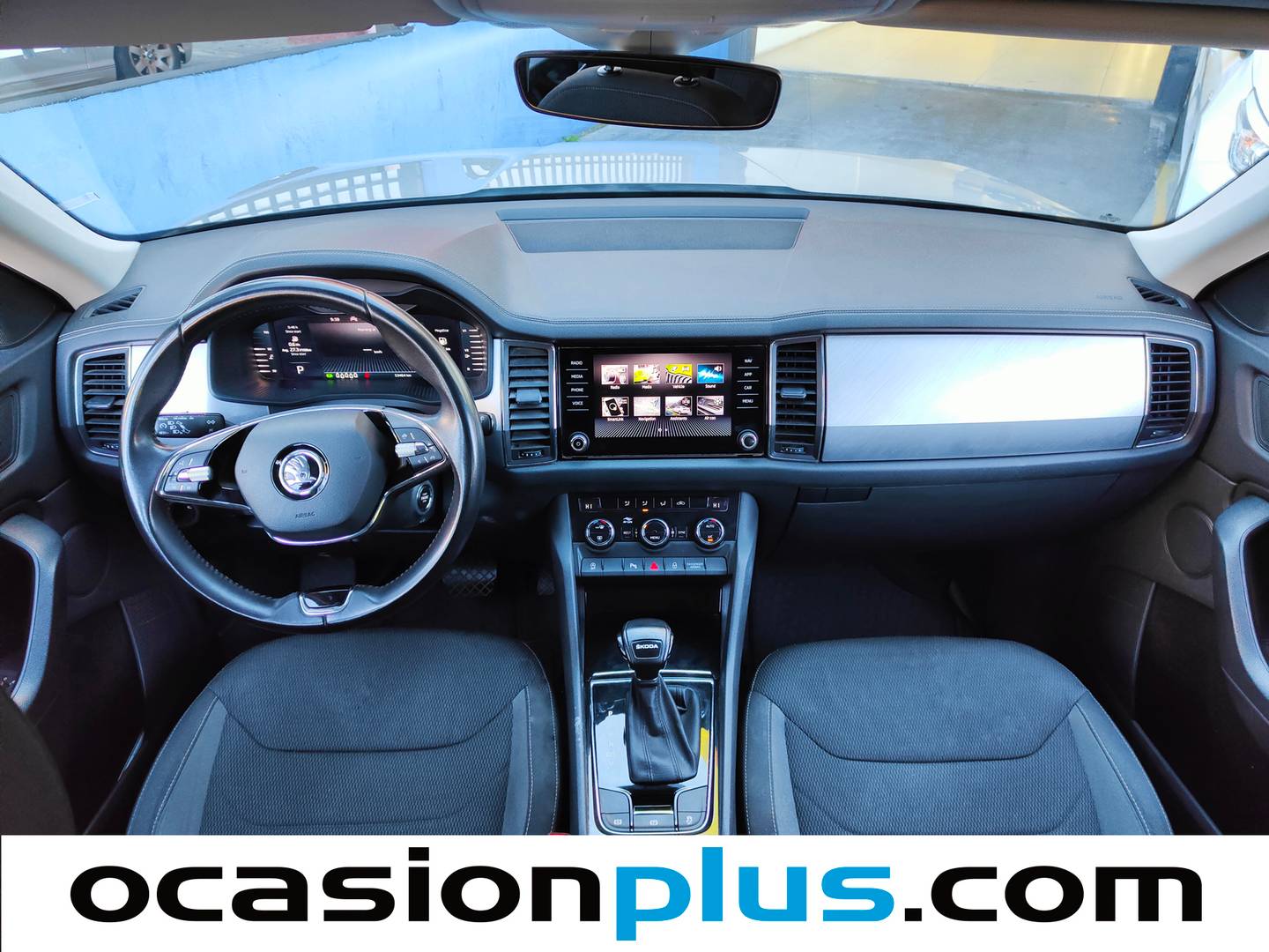 Foto Skoda Kodiaq Skoda Kodiaq 1.5 TSI Ambition 4x2 DSG  (150 CV) 7 Plazas