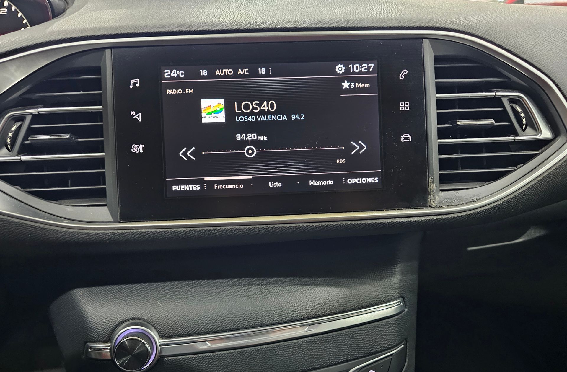 Peugeot 308 BlueHDi 130 Style EAT8 - foto 31
