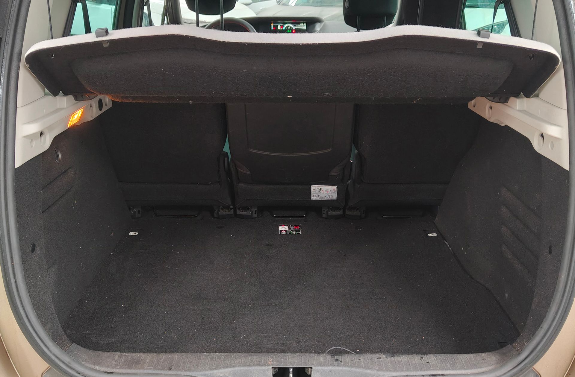 Renault Scénic dCi 95 Selection - foto 12