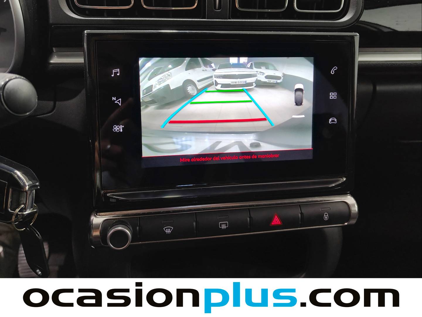 Equipamiento del Citroën C3 Citroën C3 PureTech 110 S&S Shine (110 CV)
