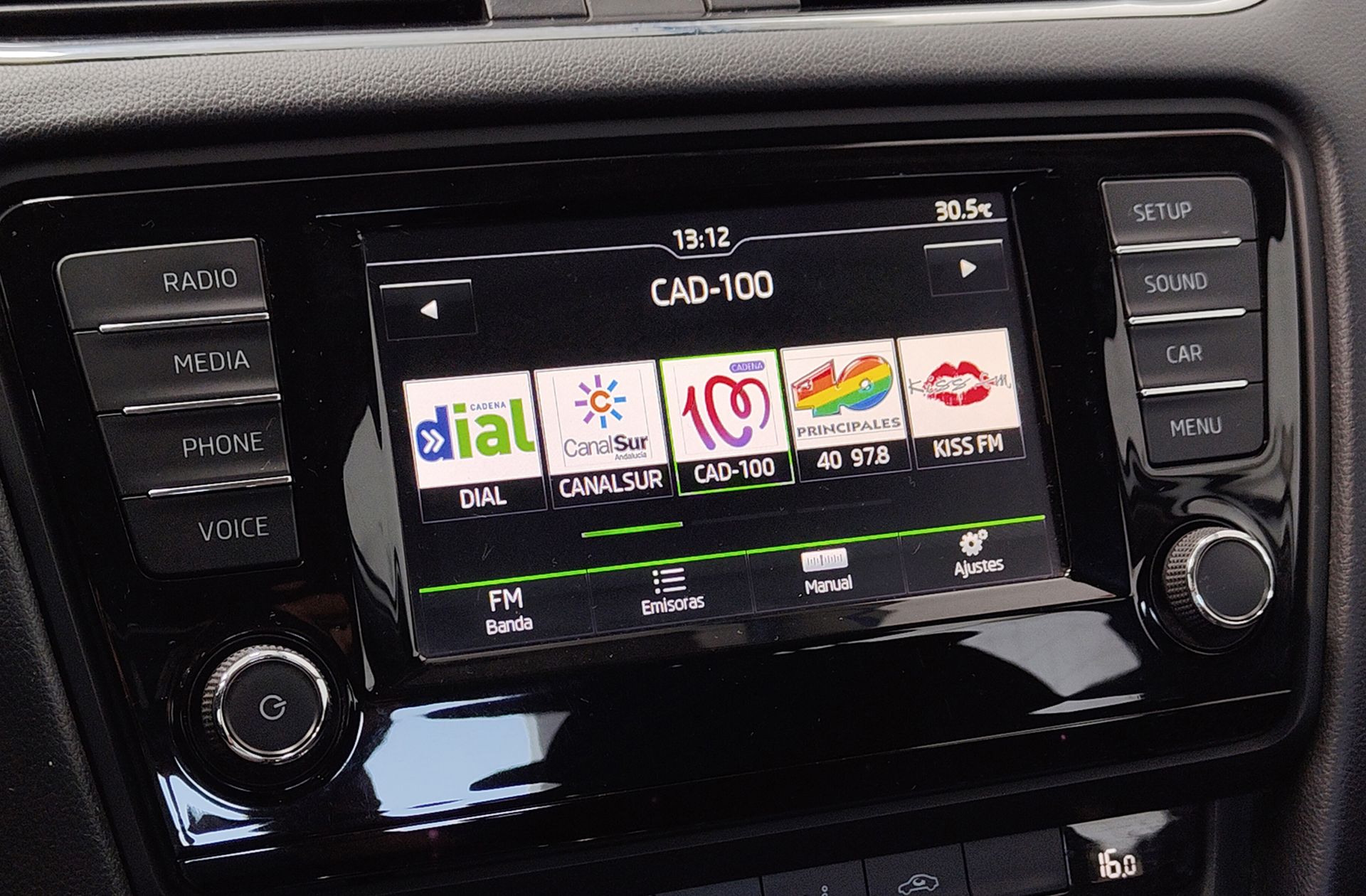 Škoda Octavia 1.6 TDI CR Like DSG - foto 26