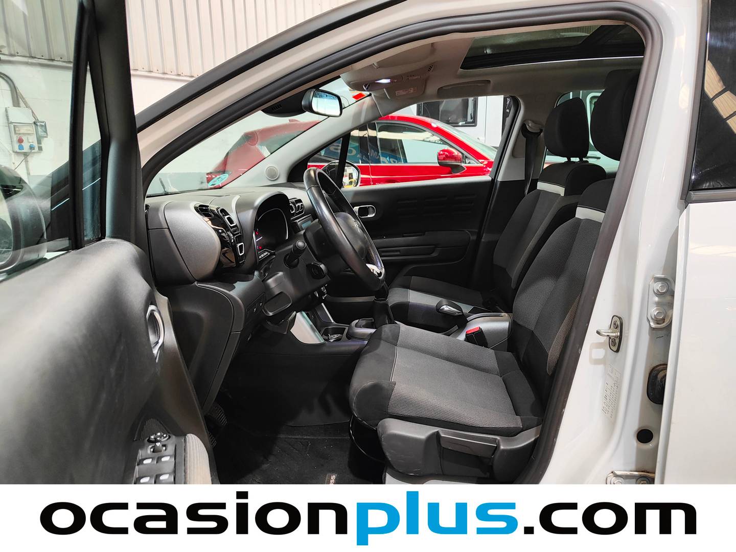 Foto asientos delanteros Citroën C3 Aircross Citroën C3 Aircross PureTech 110 S&S Shine (110 CV)