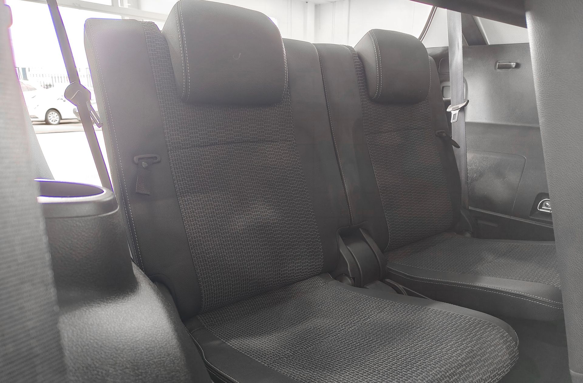 Toyota Verso 140 M-DRV Advance Multidrive 7 plazas - foto 7