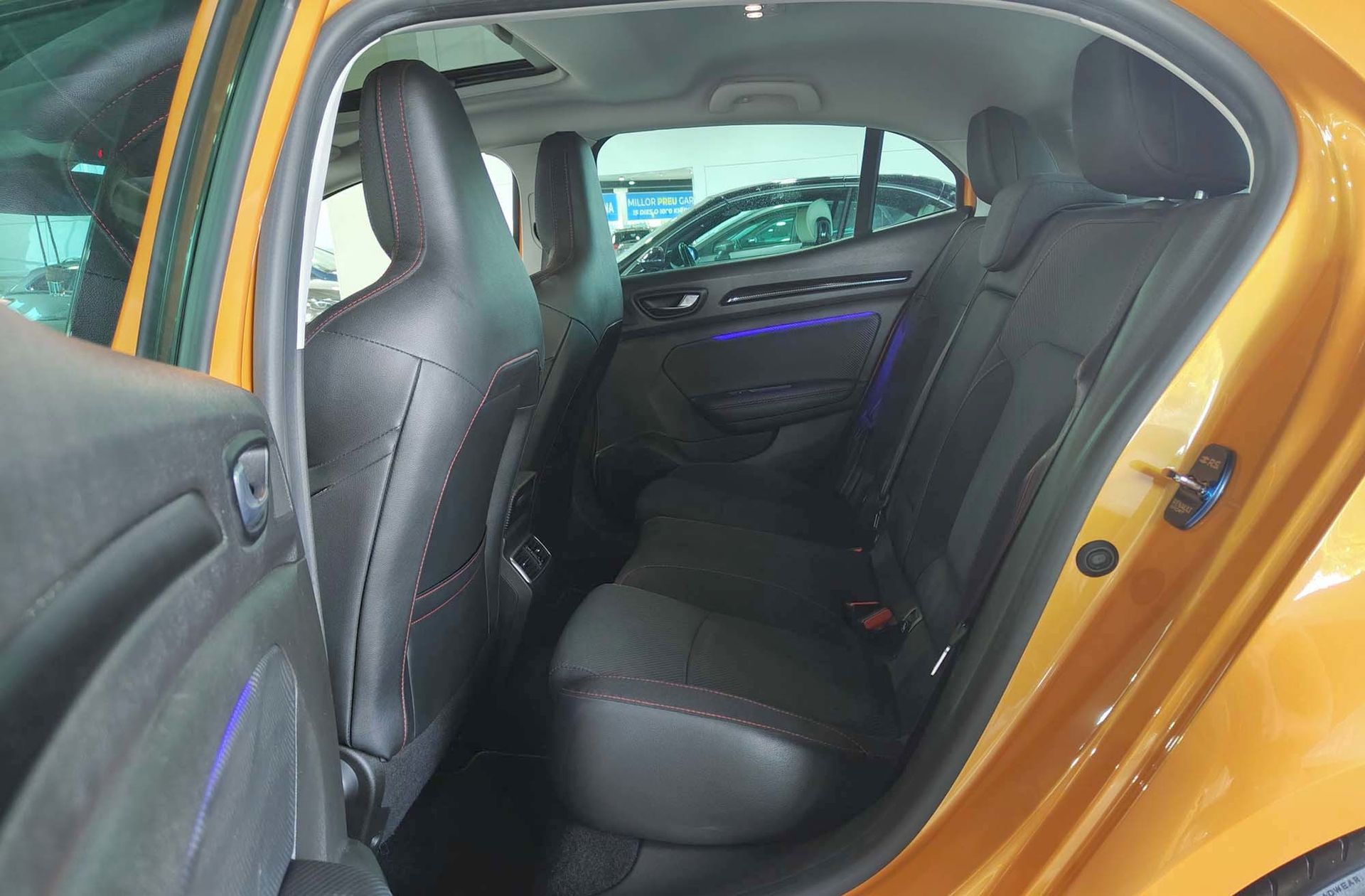 Renault Mégane RS Energy TCe EDC - foto 12