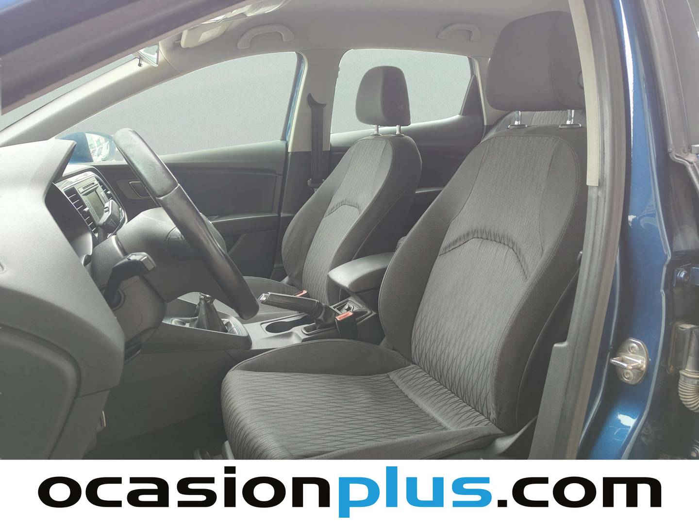 Foto asientos delanteros Seat León Seat León 1.6 TDI S&S Style (105 CV)