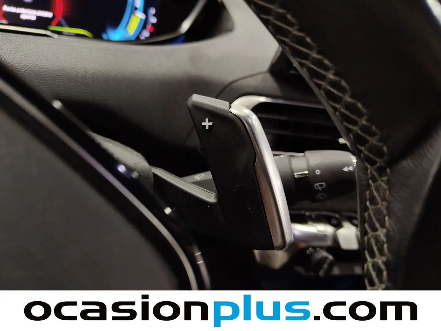 Foto Peugeot 3008 Hybrid Peugeot 3008 Hybrid 300 Allure Pack e-EAT8 (300 CV)