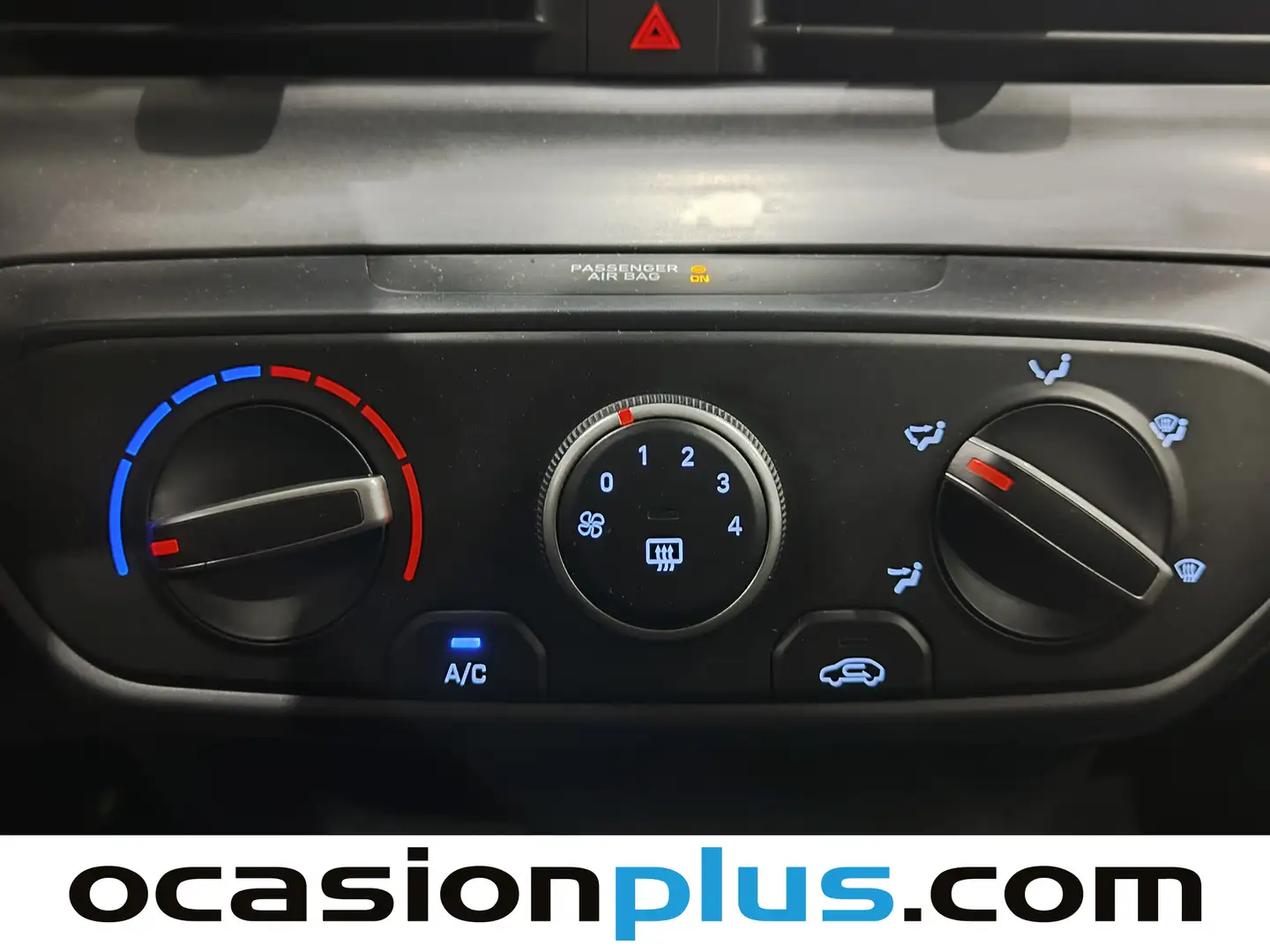 Foto Hyundai Bayon Hyundai Bayon 1.0 TGDI 48V Maxx DCT (100 CV)