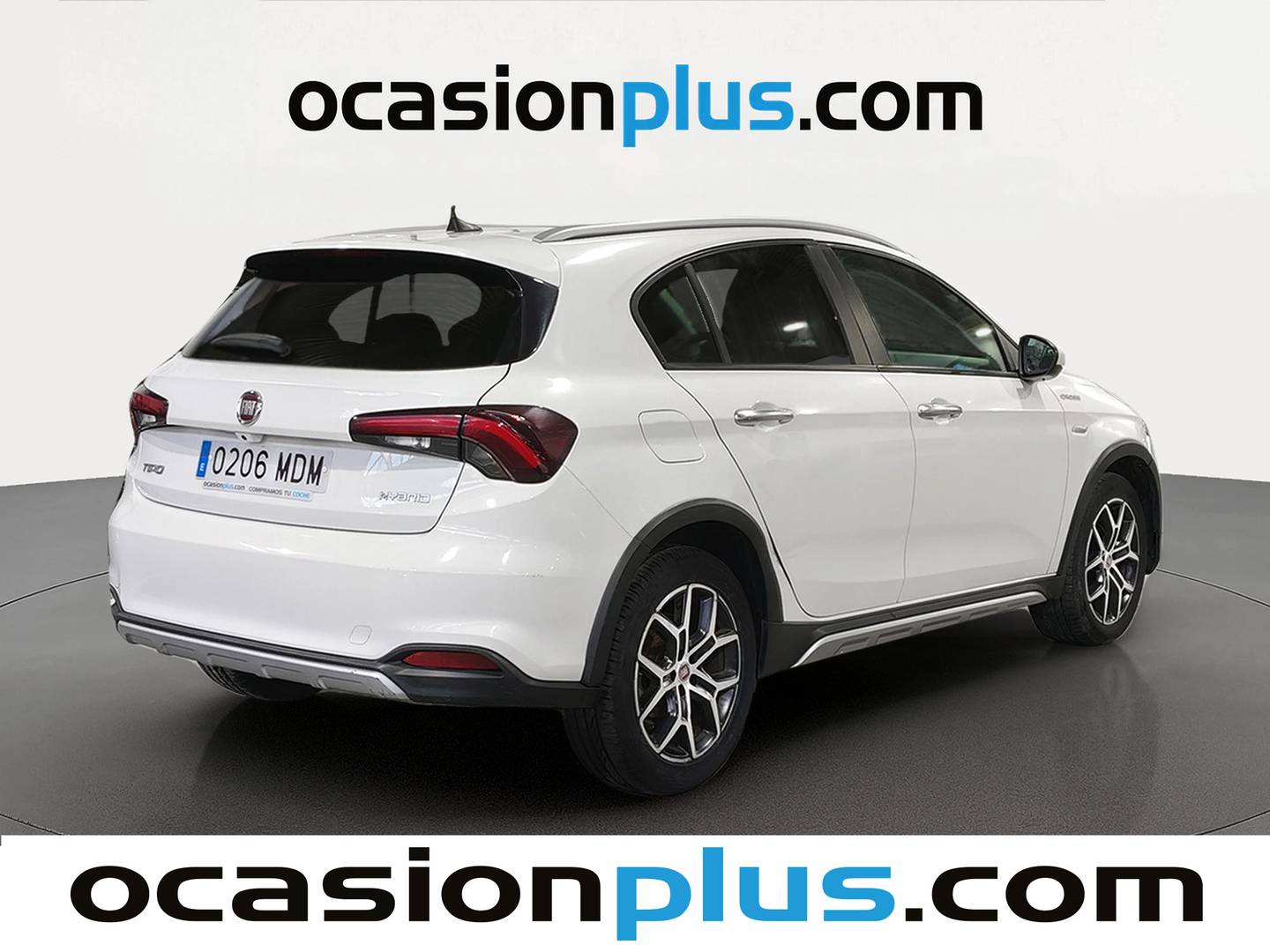 Foto trasera Fiat Tipo Fiat Tipo 1.5 Hybrid Cross DCT (130 CV) derecha