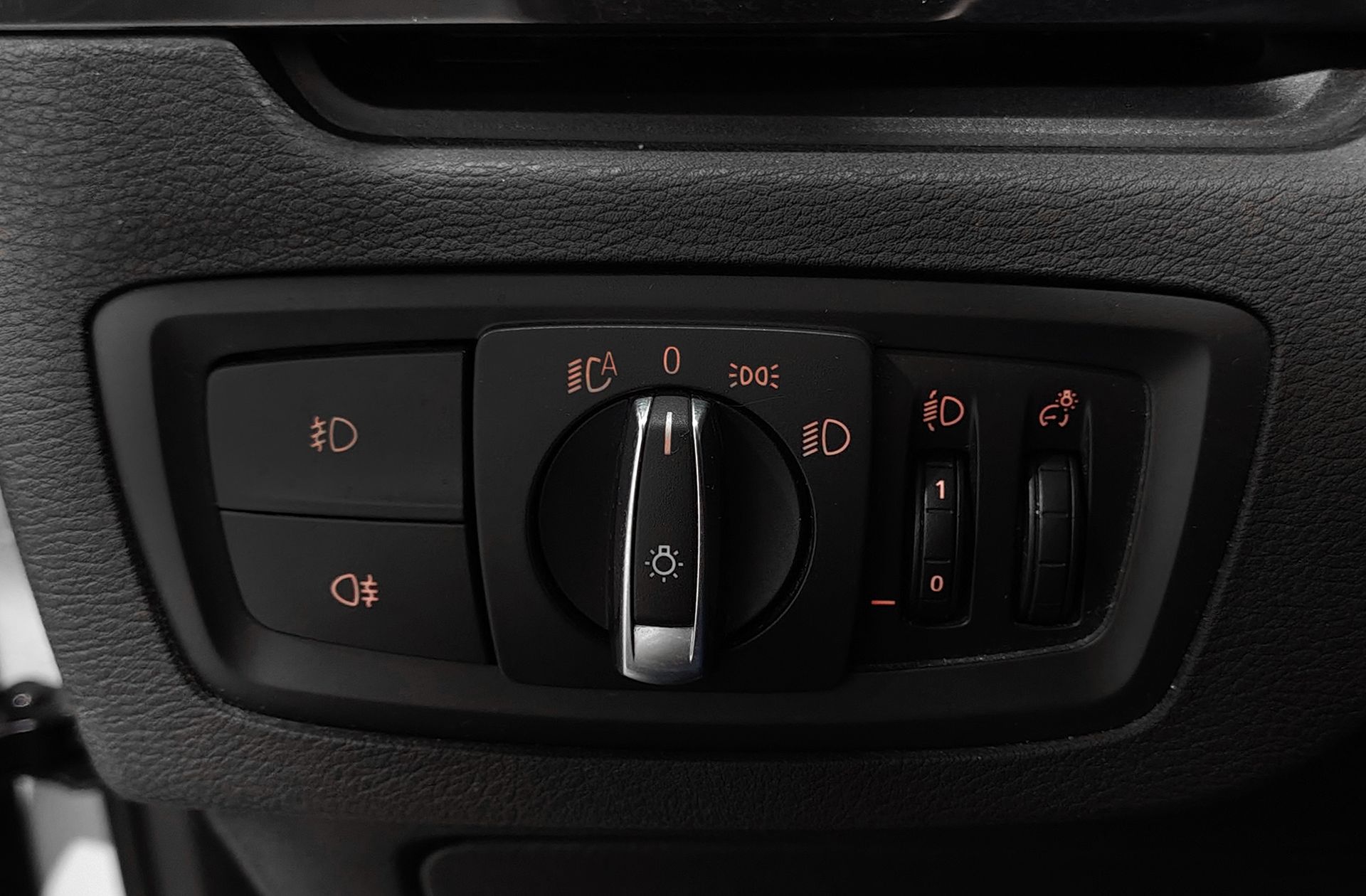 BMW X1 sDrive18d - foto 27