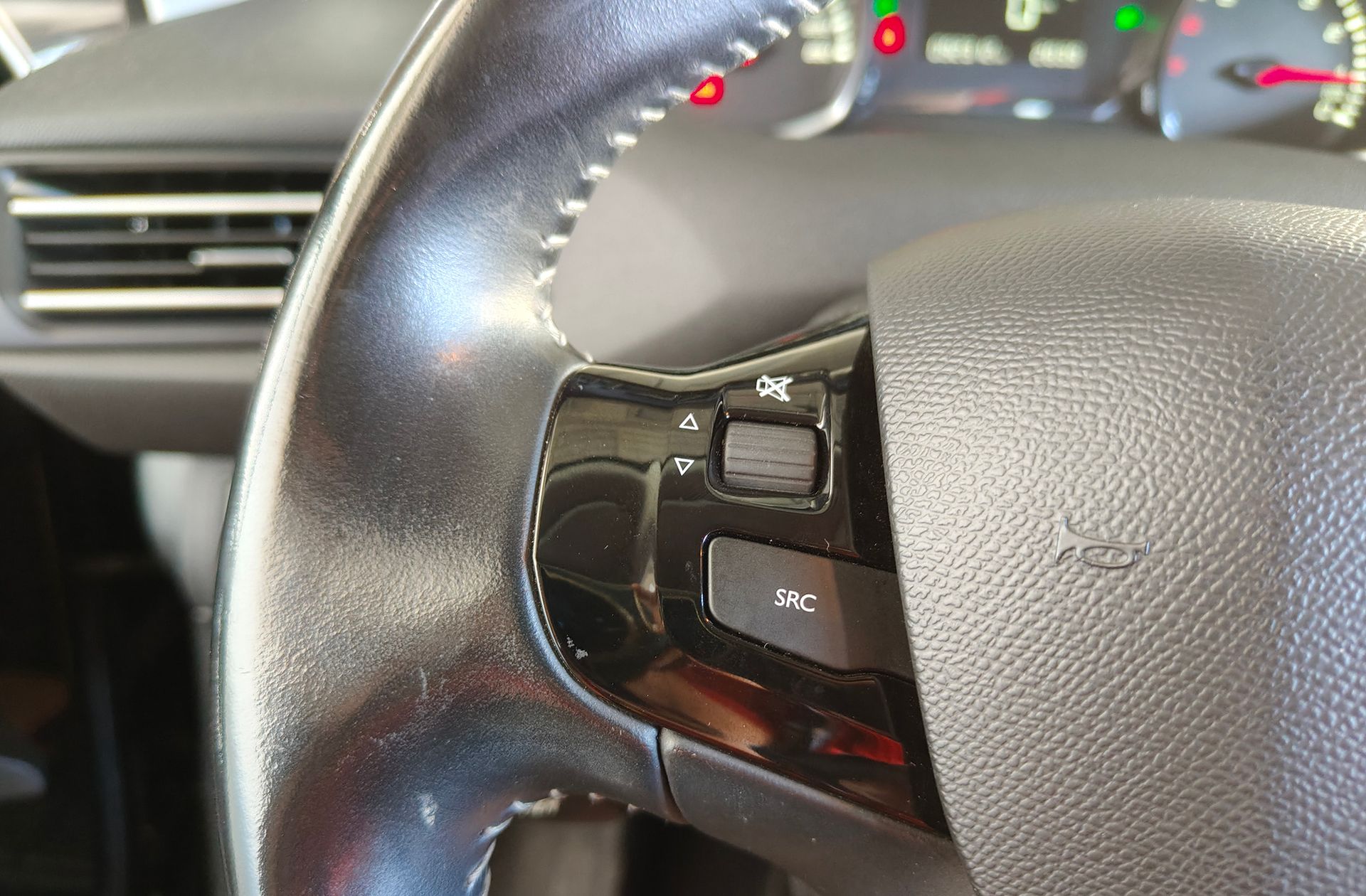 Peugeot 308 PureTech 130 Style EAT6 - foto 23