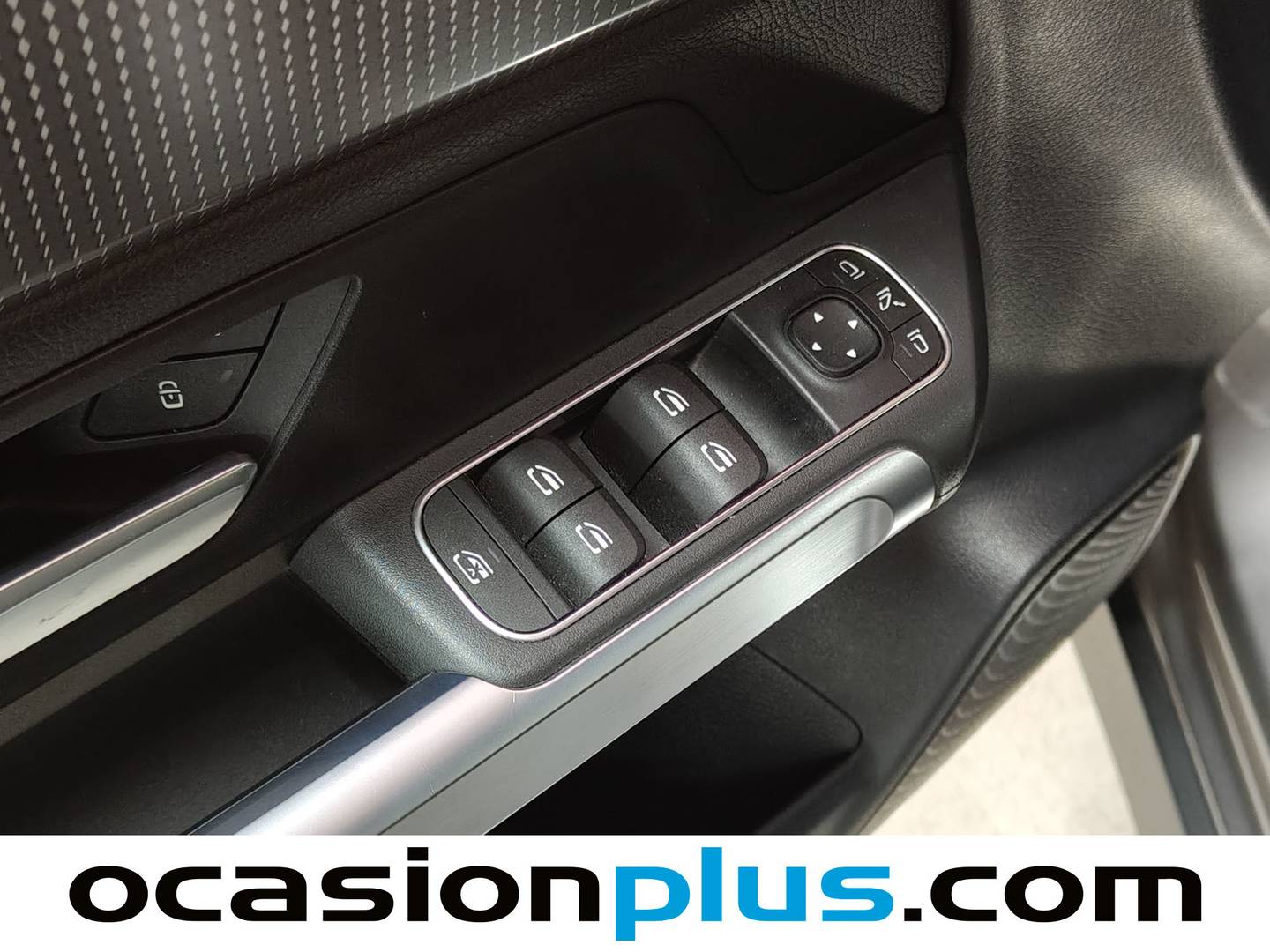 Foto Mercedes GLB Mercedes-Benz GLB GLB 220 D 4MATIC (190 CV)