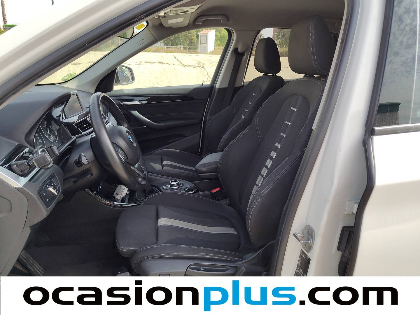 Foto asientos delanteros BMW X1 BMW X1 sDrive18d (150 CV)