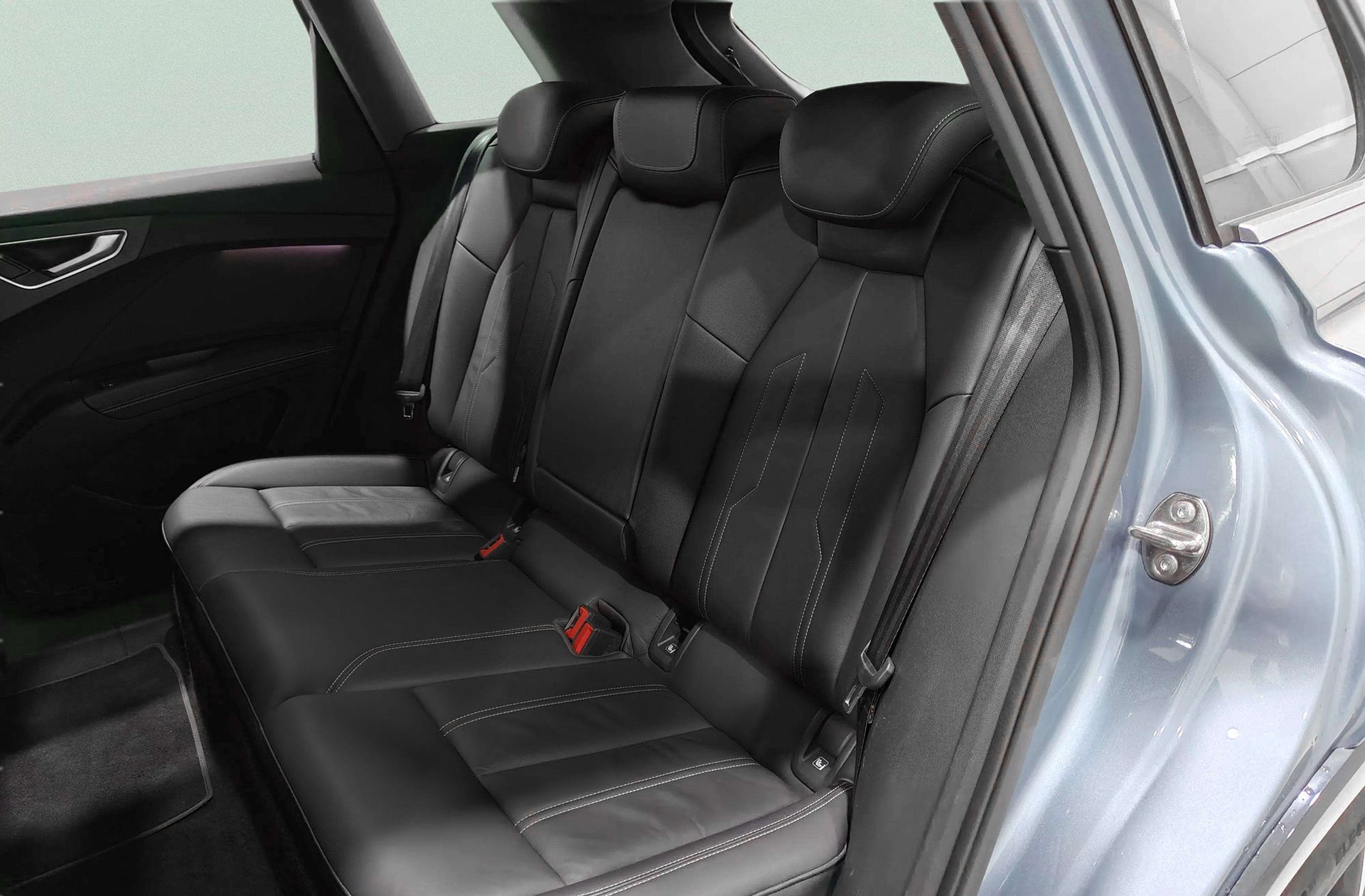 Audi Q4 e-tron Advanced 40 e-tron - foto 16