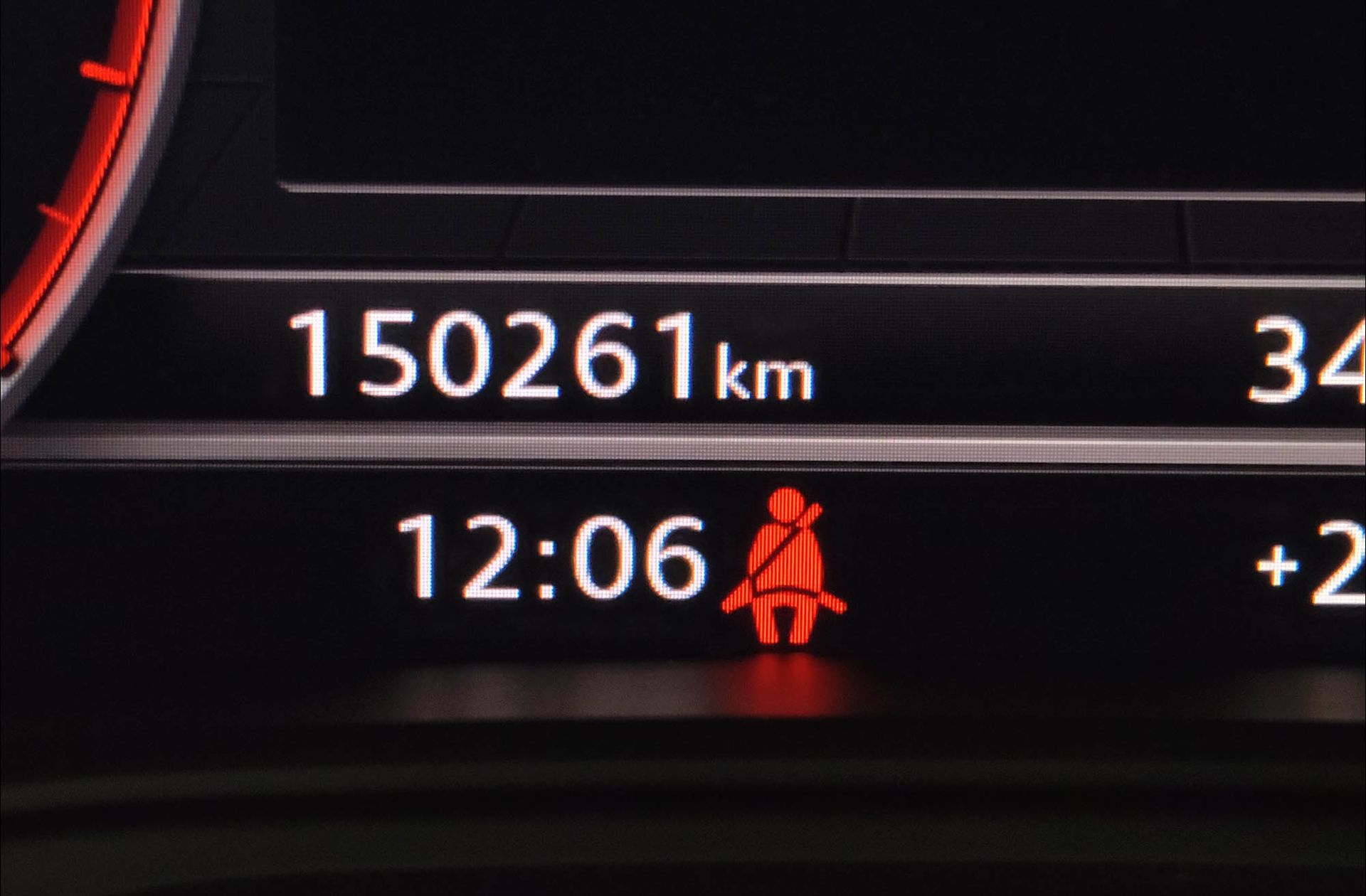 Audi A4 Avant Black line 2.0 TDI S tronic - foto 12