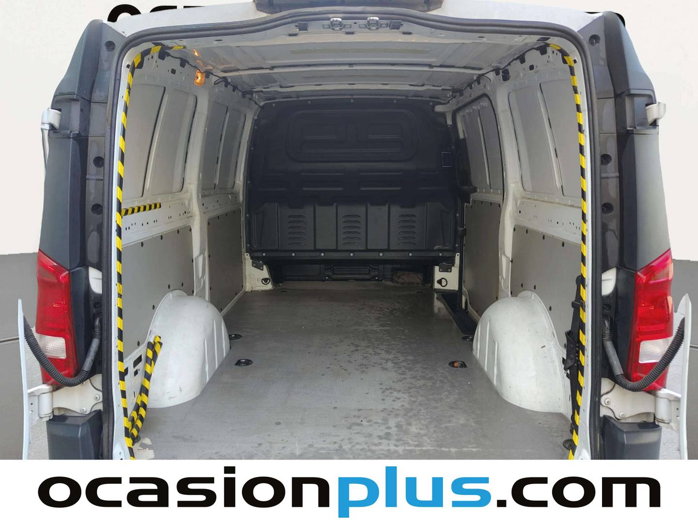 Foto asientos traseros Mercedes Vito Mercedes Vito Furgon 111 CDI Larga (114 CV)