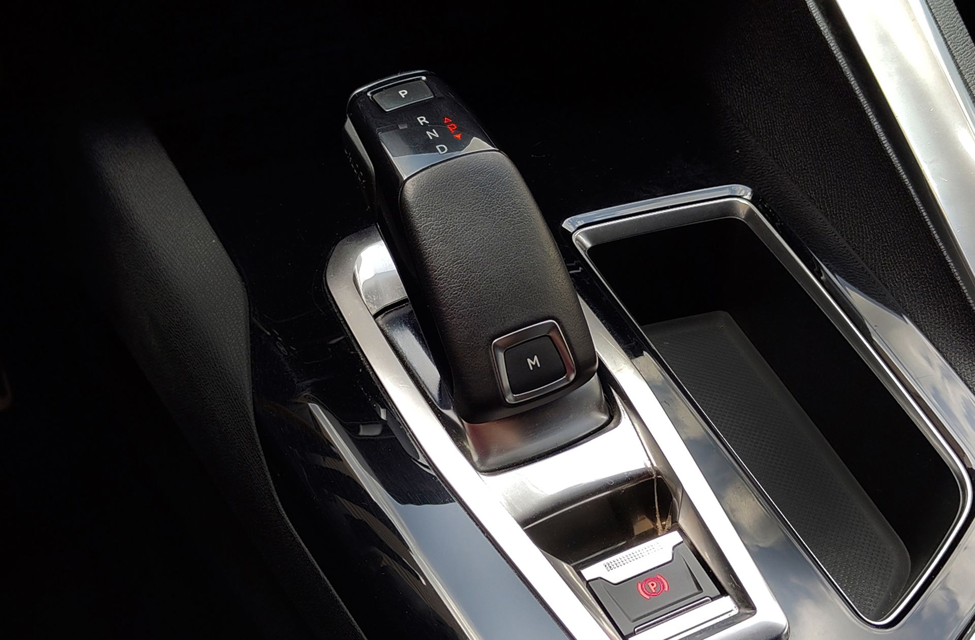Peugeot 5008 BlueHDi 180 GT EAT8 7 plazas - foto 5