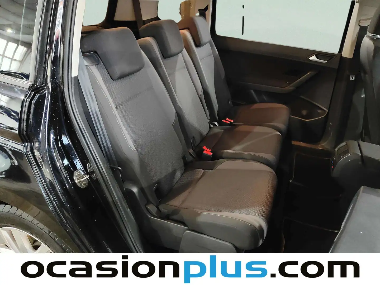 Foto Volkswagen Touran Volkswagen Touran Business 1.6 TDI (115 CV) DSG 7 Plazas