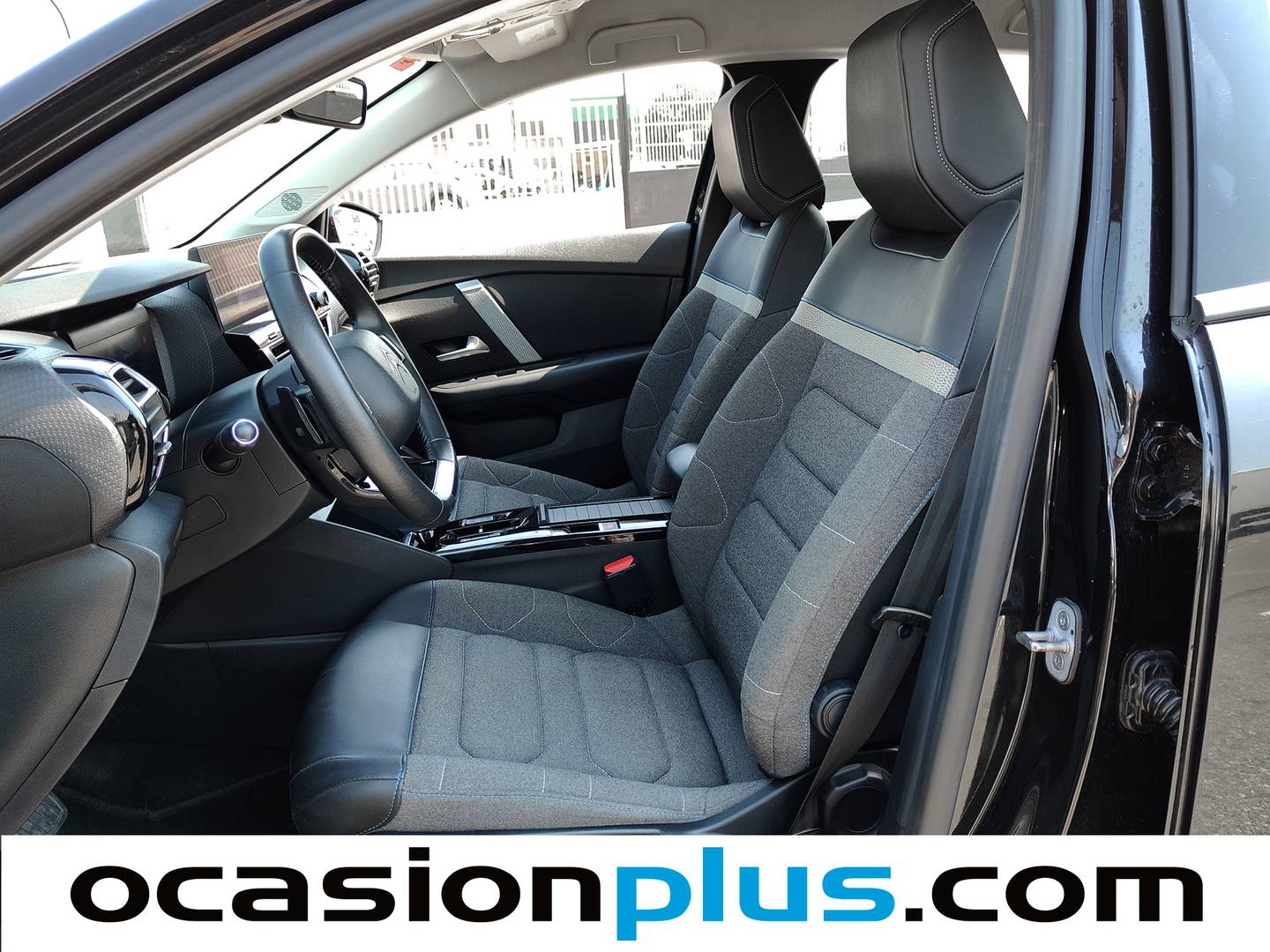 Foto asientos delanteros Citroën C4 Citroën C4 PureTech 130 S&S Plus EAT8 (131 CV)