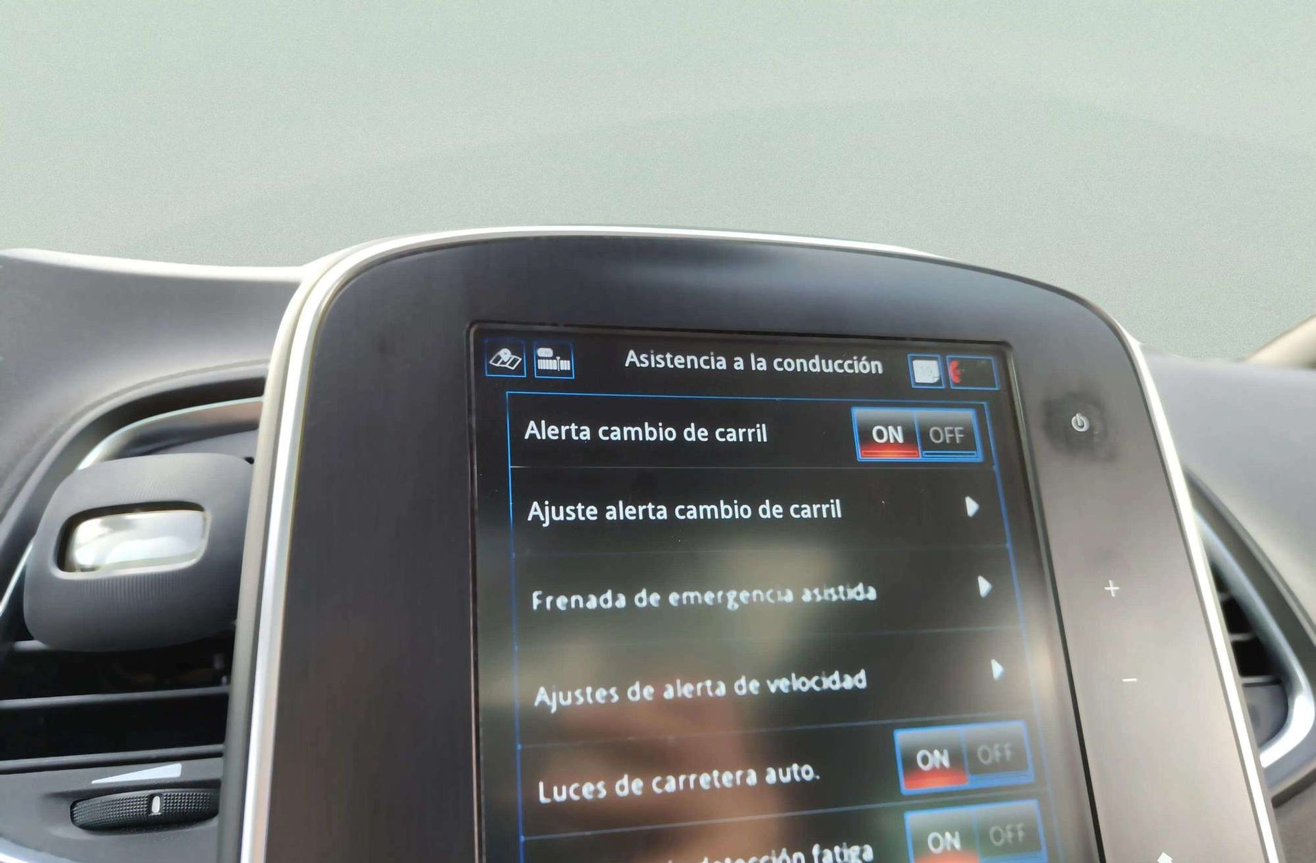 Renault Grand Scénic Zen TCe GPF 7 plazas - foto 16