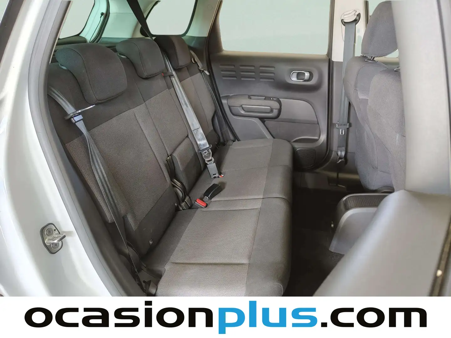 Foto Citroën C3 Aircross Citroen C3 Aircross PureTech 130 Shine Pack EAT6 (131 CV)