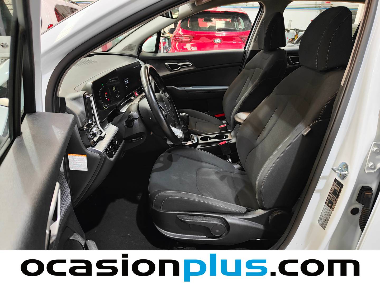 Foto KIA Sportage Kia Sportage 1.6 CRDi MHEV Business 4x2 (136 CV)